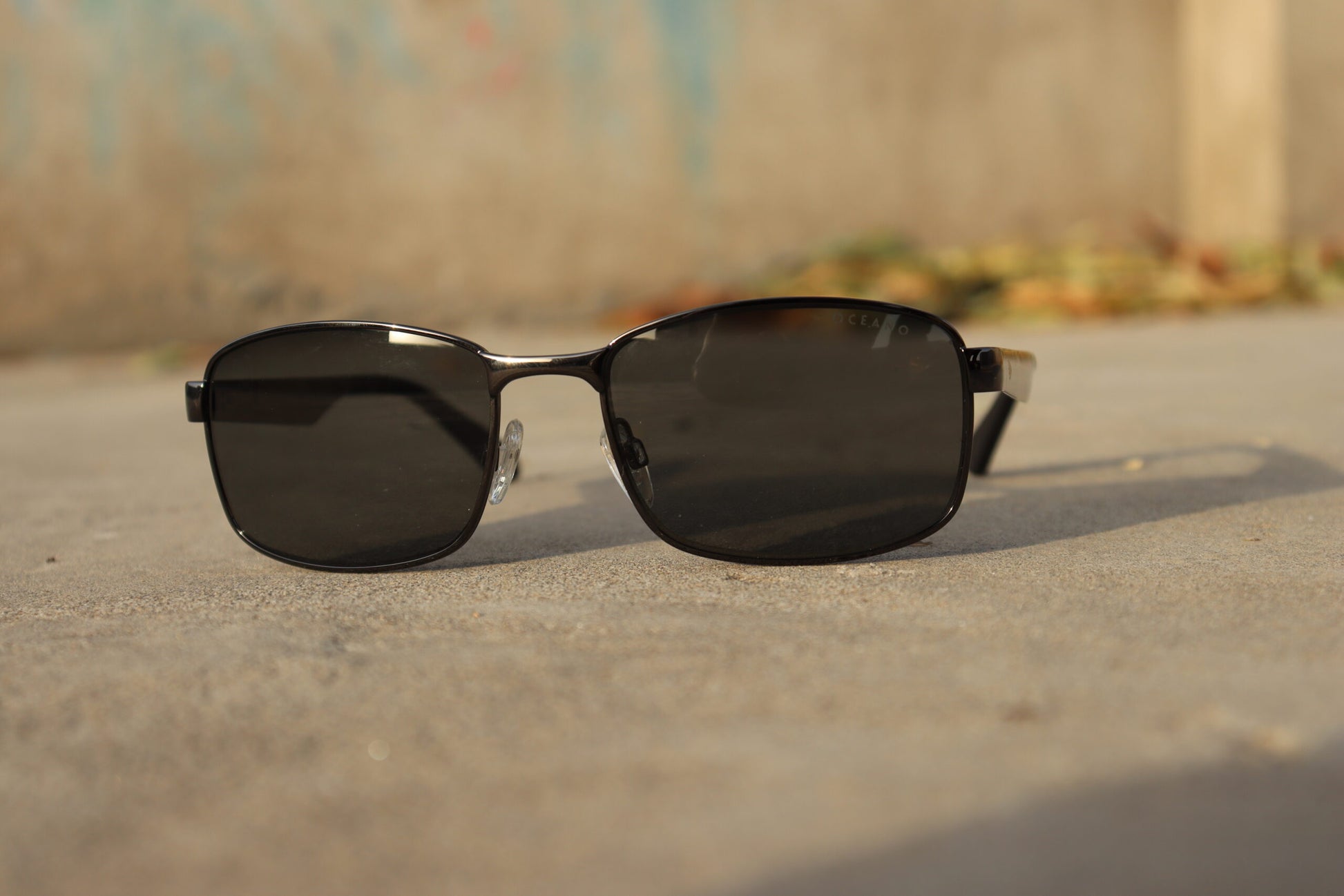 Retro Polarized-OC022