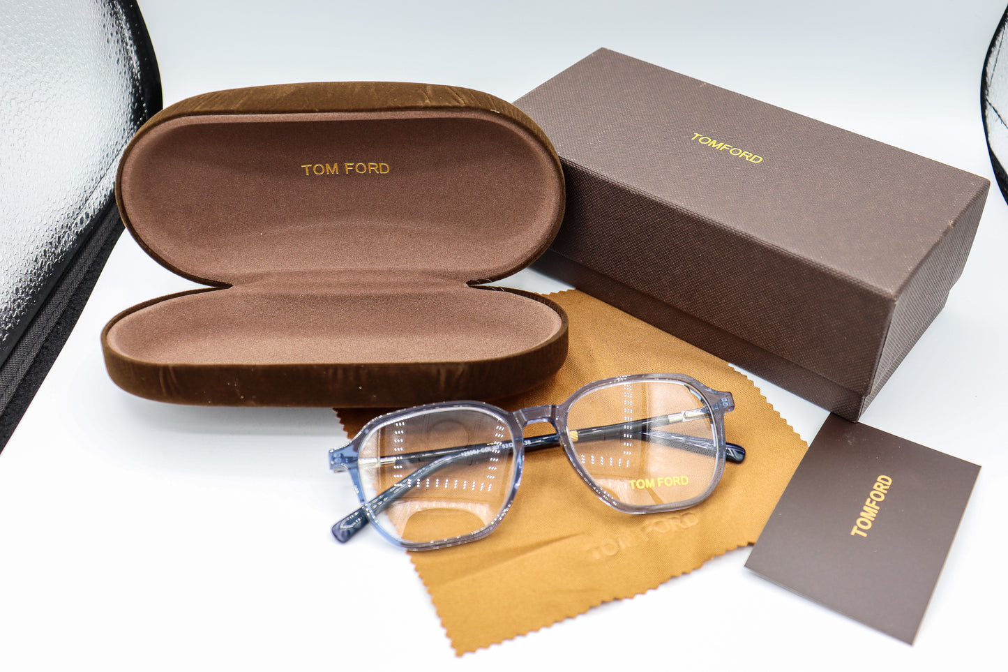 TomFord Translucent Blue-TF12598