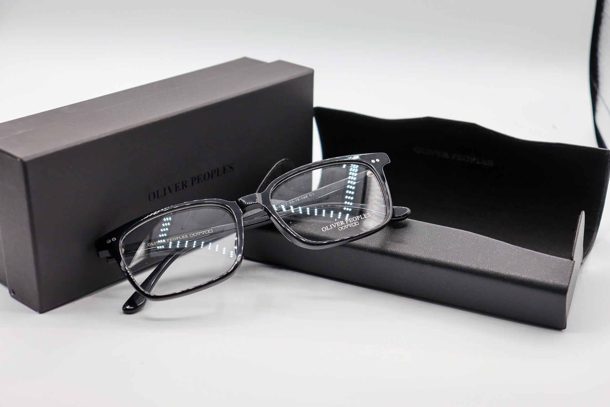 Oliver Peoples Black-Ov6002