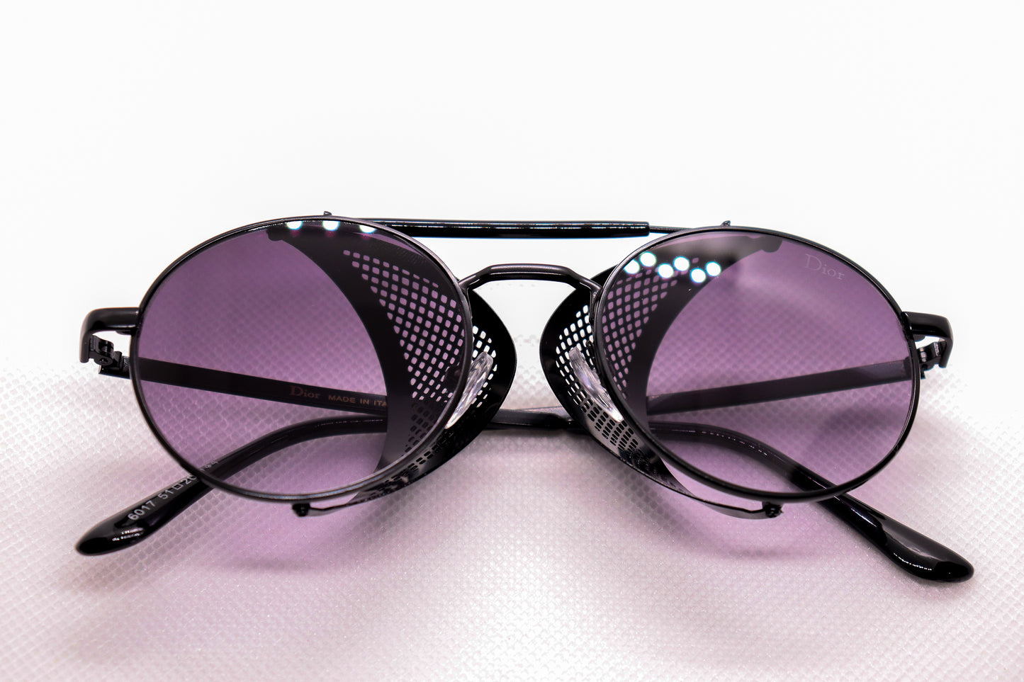 Round Black Sunglasses - 7565 image 9