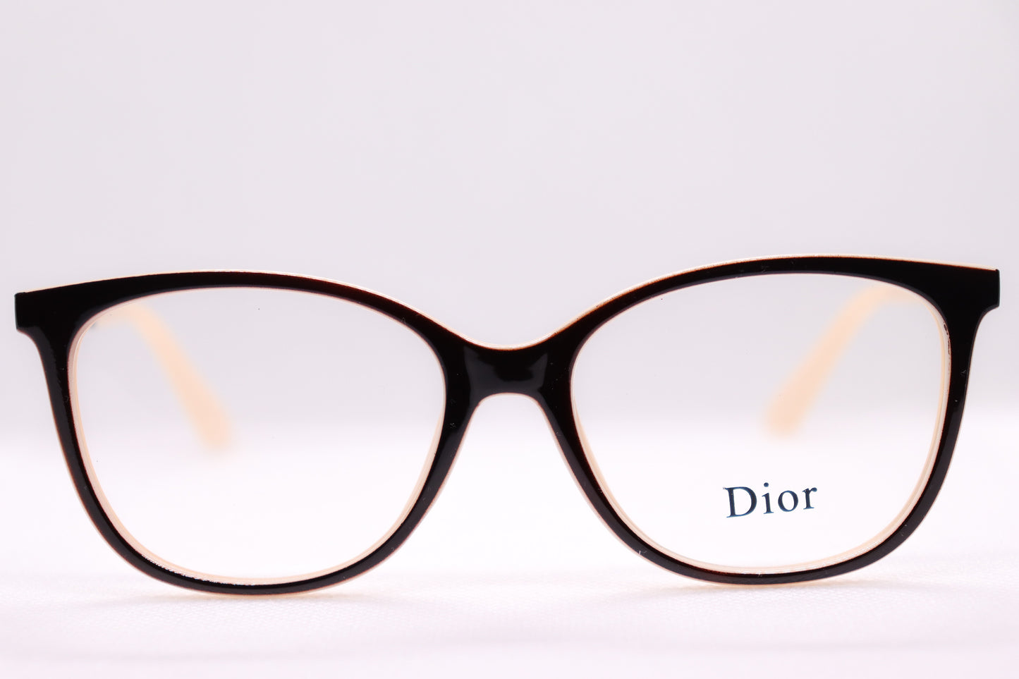 Offwhite and Brown - 8897 image 0