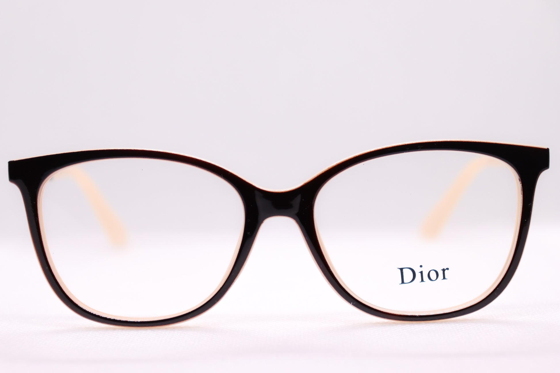 Offwhite and Brown - 8897 image 0