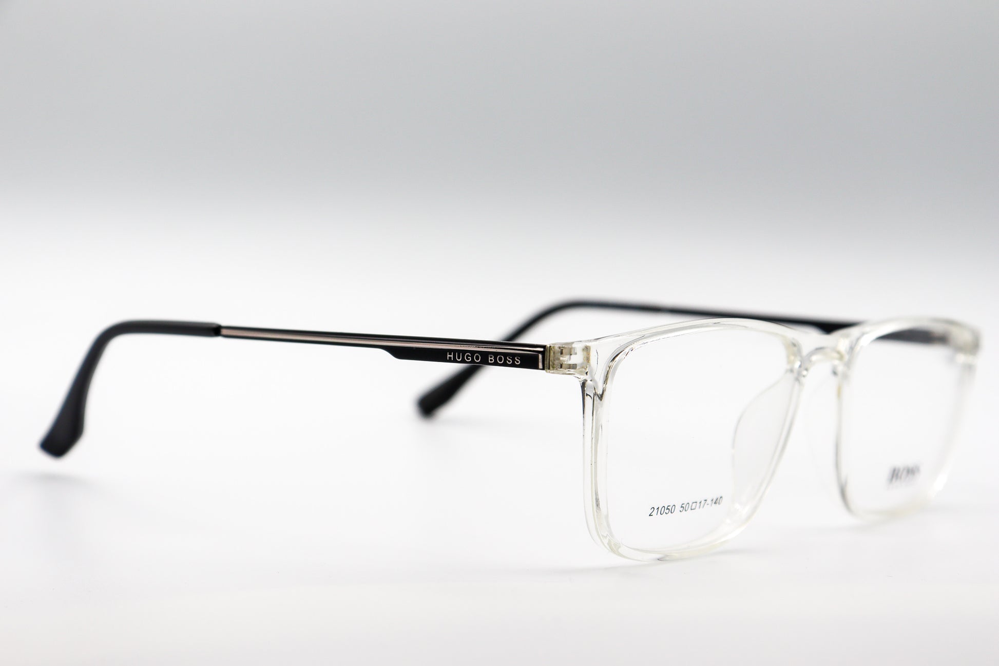 HUGO BOSS Translucent - CH21050 image 2
