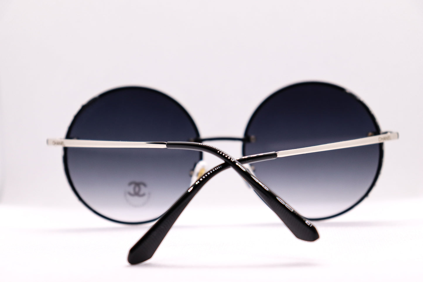 Round Golden Sunglasses - 7442 image 4