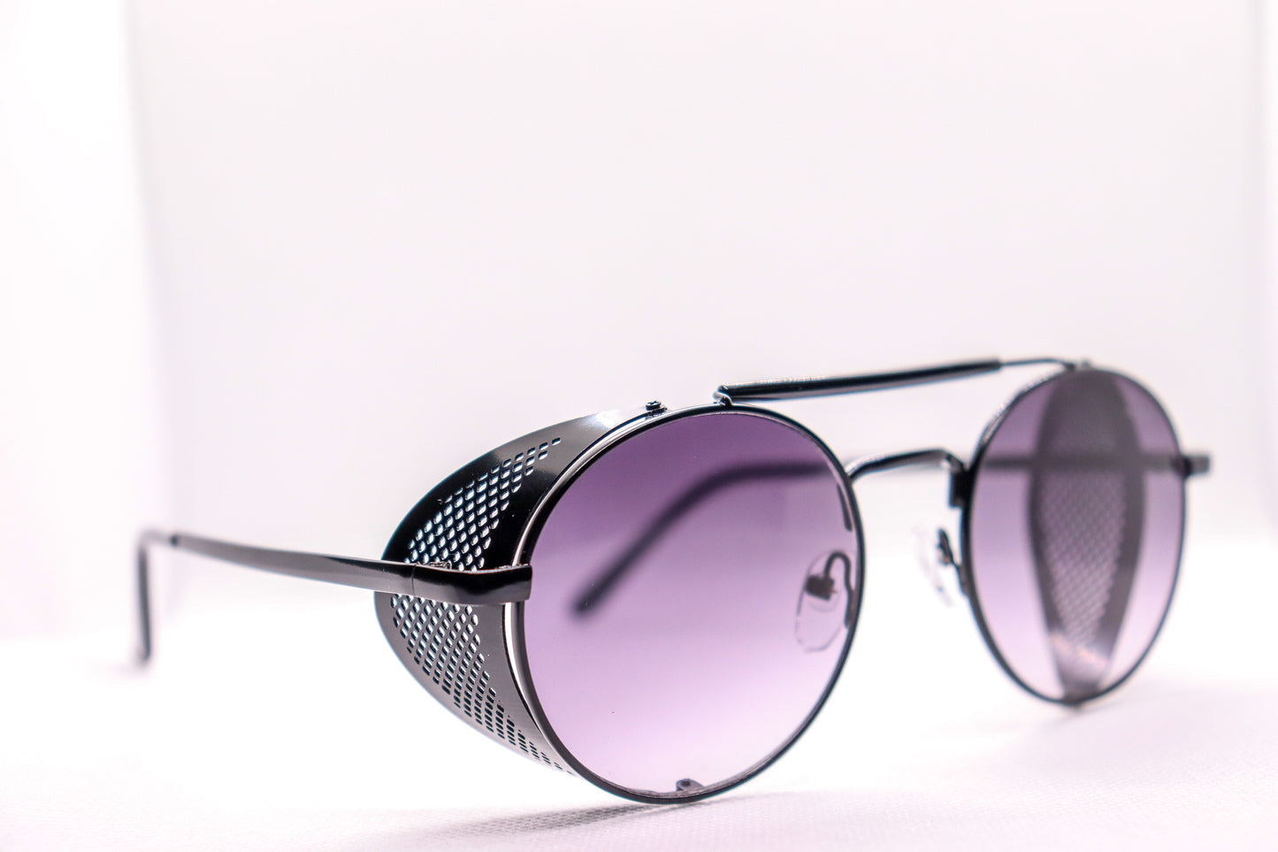Round Black Sunglasses - 7565 image 3