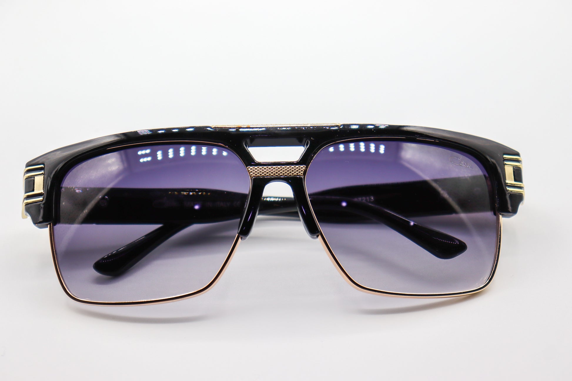 Black & Gold-97213 image 4