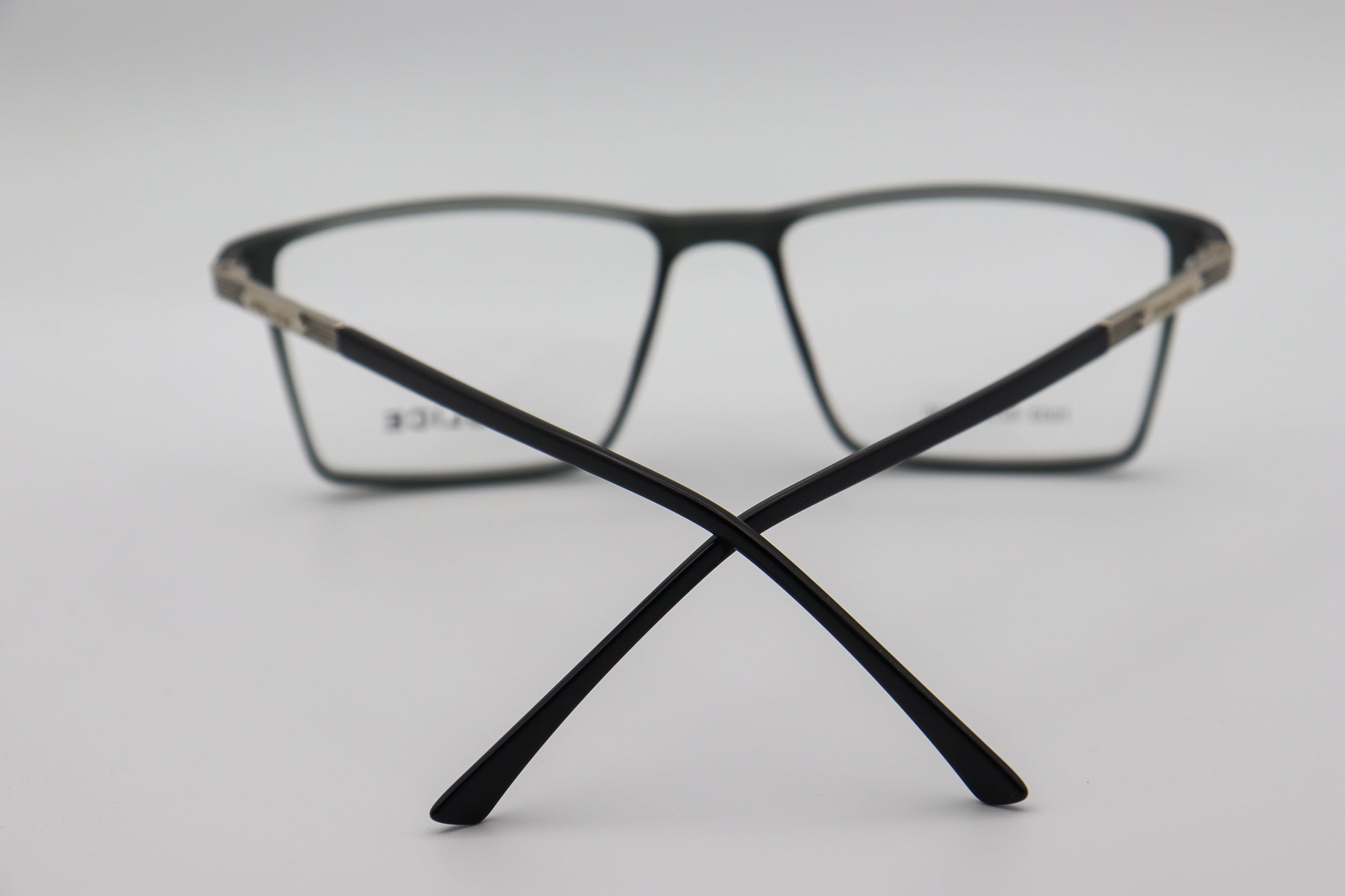Grey-7033G image 3