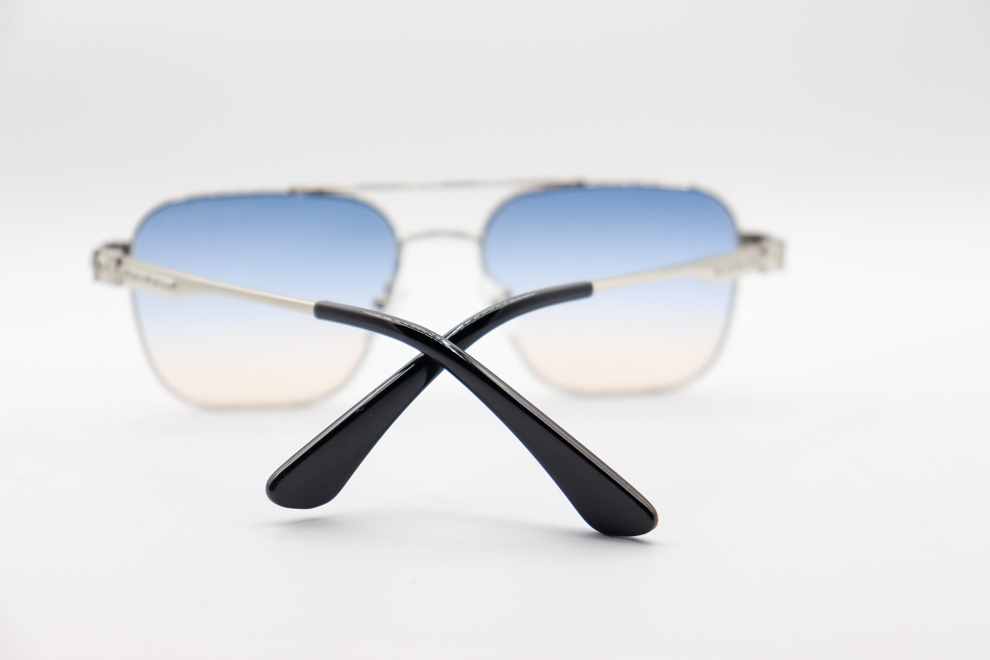Louis Vuitton Double Bridge Grey-1121 image 1