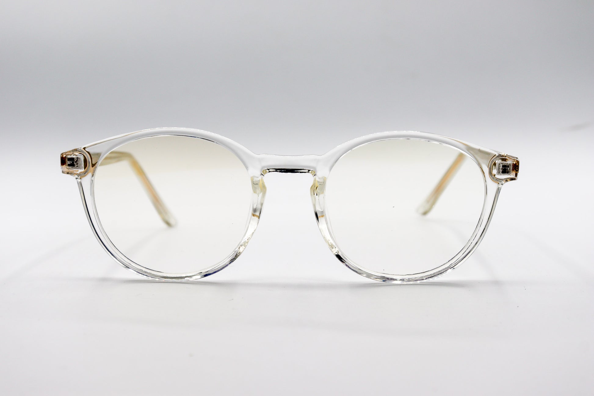 Round Translucent -T2001 image 0