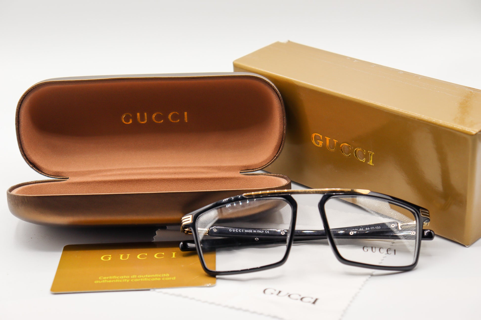 Gucci Black &amp; Gold-GG60130 image 4