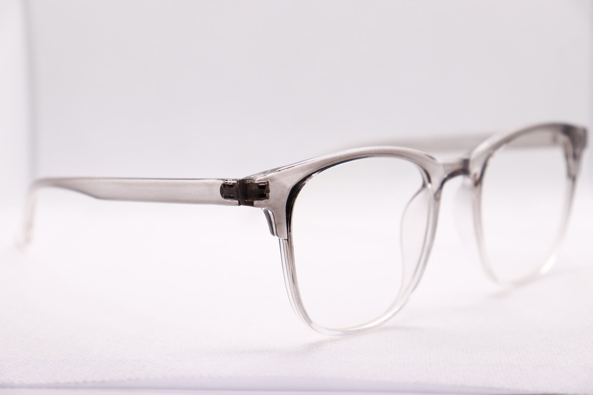 Classic Gradient Grey - BlueCut Eyeglasses- 5262 image 2