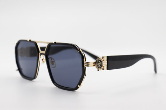 VC Black & Gold-10295 image 1