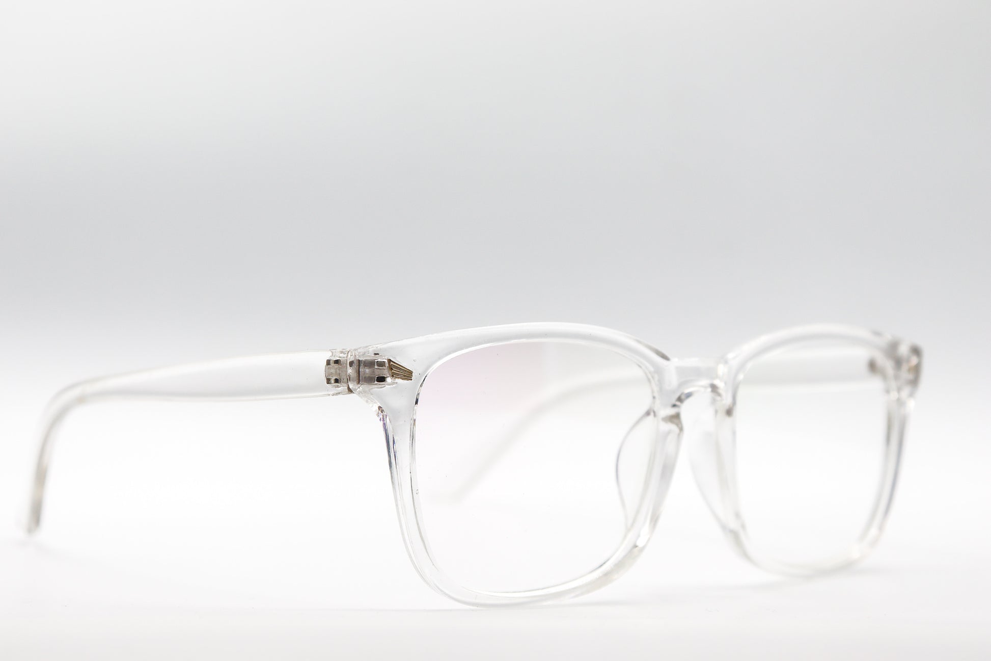 Wayfarer Translucent - 8082 image 2