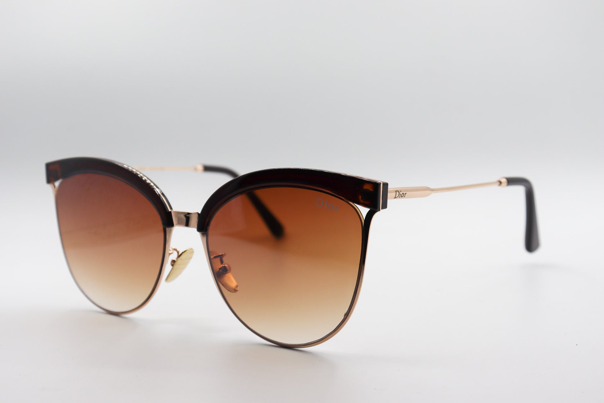 Dior Winged Brown-D6001 image 1