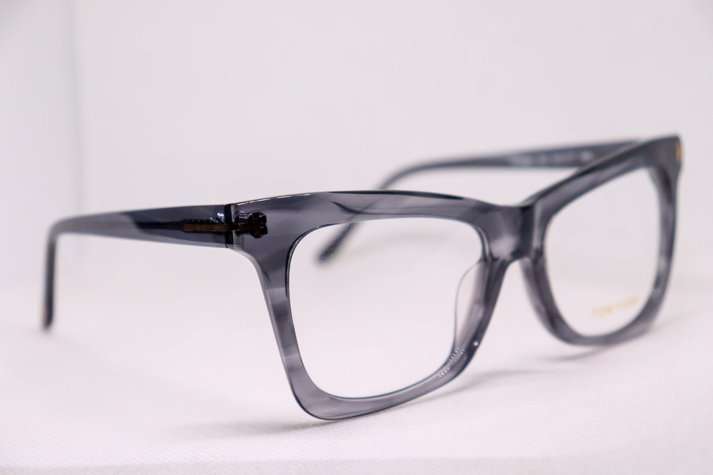 TomFord Winged Grey - TF5863G image 3
